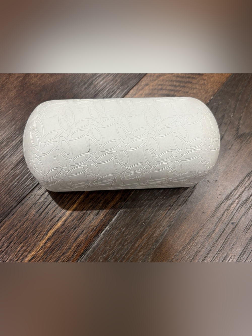 Oakley White Hard Shell Sunglasses Case - Embossed Oval Logo Design